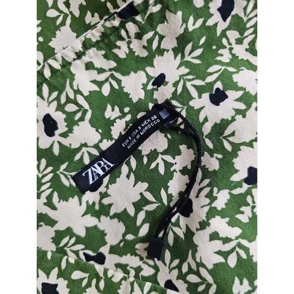 ZARA ~Woman Size S~ Green Floral Print Bib Jumpsuit Romper Cotton. - Picture 9 of 13